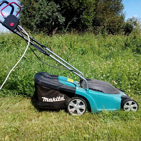 Електрична косилка за трева MAKITA ELM3320