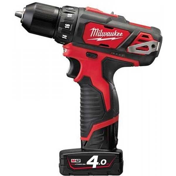 Компактна акум. дупчалка Milwaukee M12BDD-402C