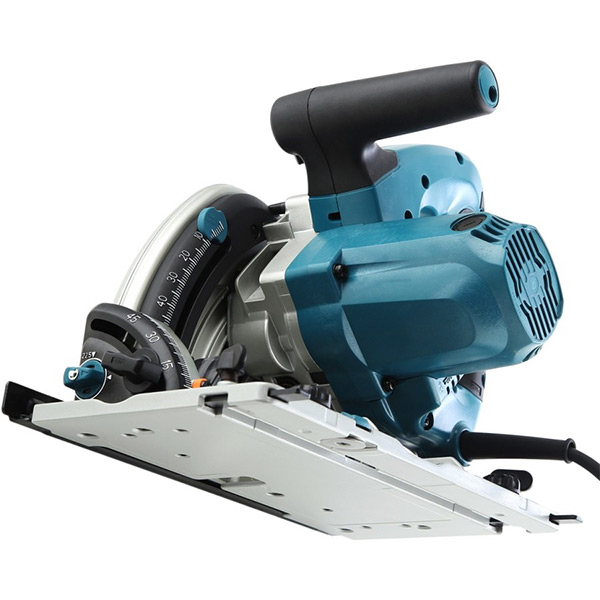 Пила со впуштање MAKITA SP6000