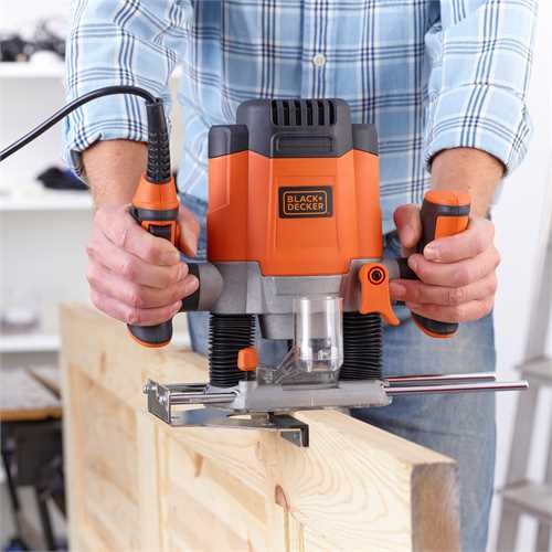 Фреза Black+Decker KW1200E 1200W